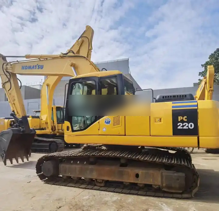 Good Condition Komatsu Used PC220-7 Hydraulic Crawler Excavator Suitable For Construction/ Agriculture Digging - Lintekskavaator: pilt 1 Good Condition Komatsu Used PC220-7 Hydraulic Crawler Excavator Suitable For Construction/ Agriculture Digging - Lintekskavaator: pilt 1