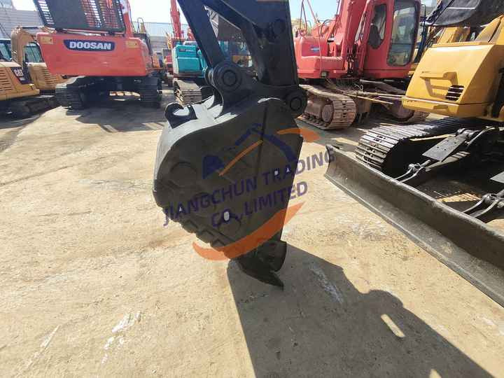 Good Price Good Quality CAT 307 308C 308D 308E 312D 315D 320C 320D Second Hand 7 Tons Used Mini Crawler Excavator For Sale - Miniekskavaator: pilt 4 Good Price Good Quality CAT 307 308C 308D 308E 312D 315D 320C 320D Second Hand 7 Tons Used Mini Crawler Excavator For Sale - Miniekskavaator: pilt 4
