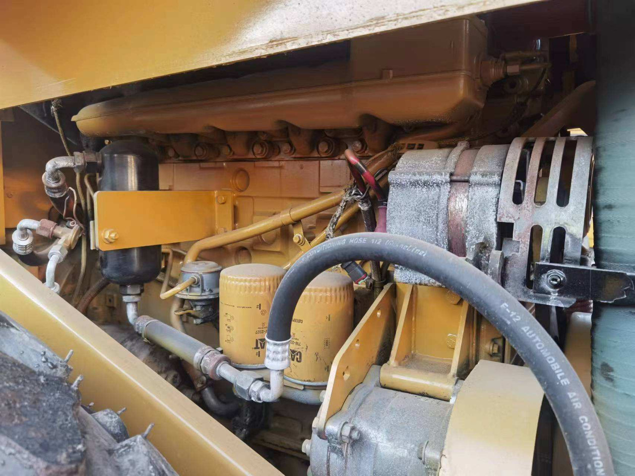 Good Quality Road Roller Caterpillar Cs683e Used Original Japan Road Roller Cat Cs683e Caterpillar Compactor Rollers - Teerull: pilt 4 Good Quality Road Roller Caterpillar Cs683e Used Original Japan Road Roller Cat Cs683e Caterpillar Compactor Rollers - Teerull: pilt 4