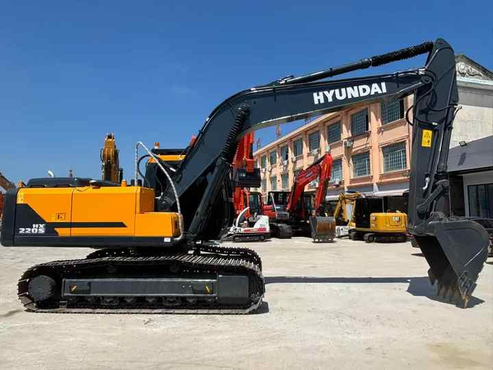 HYUNDAI 96% New HX220s Used Excavator, Korea 22 Ton HX210 HX225 HX 210 220 225 9S 22Ton Crawler Radio Digger Equipment Machine - Ekskavaator: pilt 4 HYUNDAI 96% New HX220s Used Excavator, Korea 22 Ton HX210 HX225 HX 210 220 225 9S 22Ton Crawler Radio Digger Equipment Machine - Ekskavaator: pilt 4