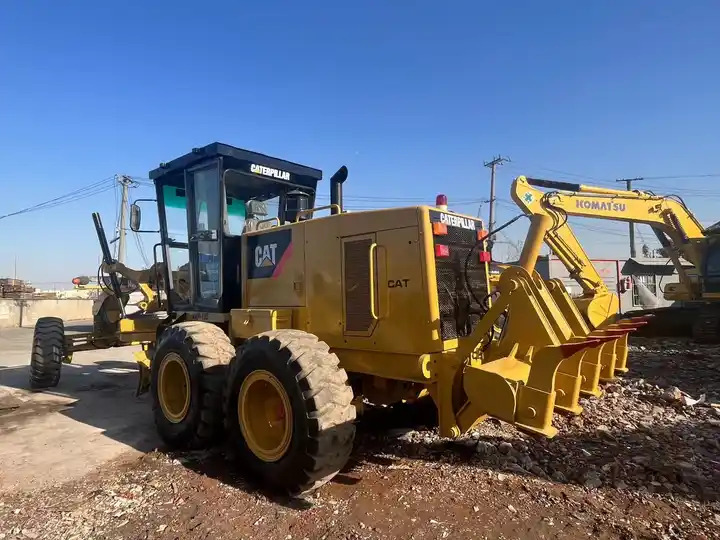 High quality CAT 140k Used motor grader original cat motor grader 140k in cheap price on sale - Teehöövel: pilt 3 High quality CAT 140k Used motor grader original cat motor grader 140k in cheap price on sale - Teehöövel: pilt 3