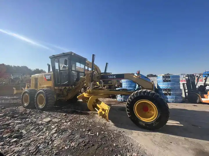 High quality CAT 140k Used motor grader original cat motor grader 140k in cheap price on sale - Teehöövel: pilt 2 High quality CAT 140k Used motor grader original cat motor grader 140k in cheap price on sale - Teehöövel: pilt 2