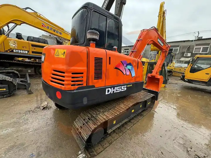 High quality mini excavator parts DOOSAN DH 55 DX60 DH55bucket H-link DH55 connecting rod DAEWOO DH55 H-frame - Ekskavaator: pilt 5 High quality mini excavator parts DOOSAN DH 55 DX60 DH55bucket H-link DH55 connecting rod DAEWOO DH55 H-frame - Ekskavaator: pilt 5