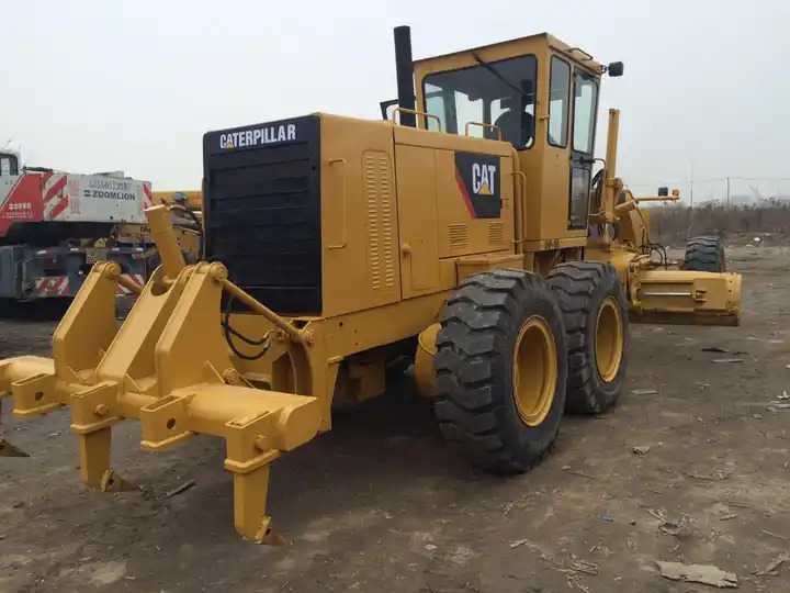Hot sale Good Condition Original Japan Used CAT 140H Motor Grader Used 140h CAT 140H used Motor Grader - Teehöövel: pilt 4 Hot sale Good Condition Original Japan Used CAT 140H Motor Grader Used 140h CAT 140H used Motor Grader - Teehöövel: pilt 4