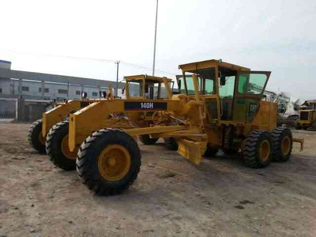 Japan Famous Brand Grader Motor used CAT 140H Used Motor Grader in good condition for sale - Teehöövel: pilt 4 Japan Famous Brand Grader Motor used CAT 140H Used Motor Grader in good condition for sale - Teehöövel: pilt 4