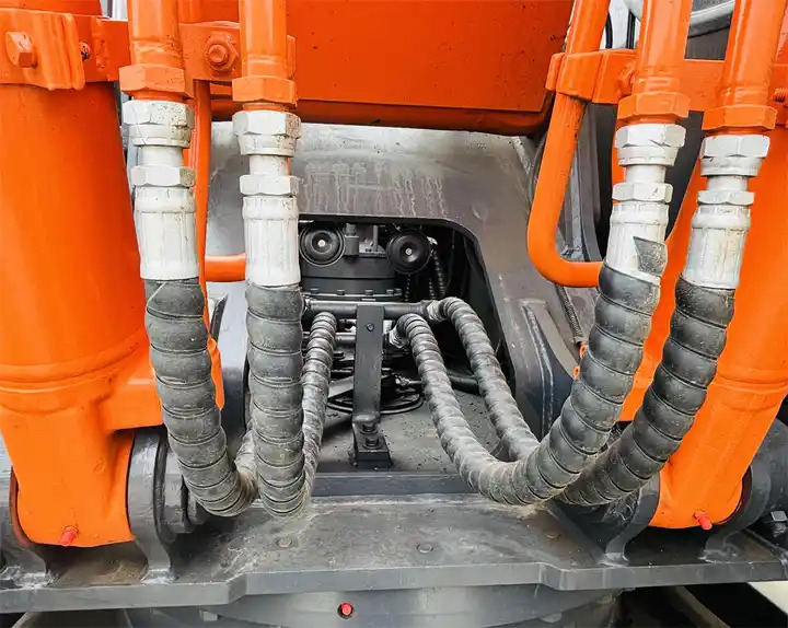 Japan Original 20t Excavator Hitachi Zx200-3g Zx200 Crawler Excavator With 6bg1 Engine Hitachi Excavator - Lintekskavaator: pilt 3 Japan Original 20t Excavator Hitachi Zx200-3g Zx200 Crawler Excavator With 6bg1 Engine Hitachi Excavator - Lintekskavaator: pilt 3