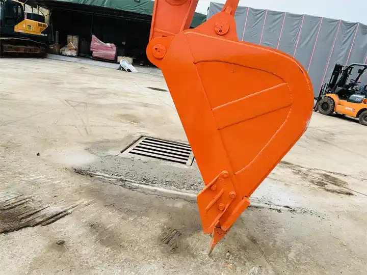 Japan Original 20t Excavator Hitachi Zx200-3g Zx200 Crawler Excavator With 6bg1 Engine Hitachi Excavator - Lintekskavaator: pilt 4 Japan Original 20t Excavator Hitachi Zx200-3g Zx200 Crawler Excavator With 6bg1 Engine Hitachi Excavator - Lintekskavaator: pilt 4