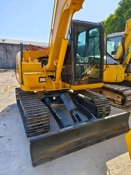 Japan Second Hand Used Hydraulic Crawler Excavator PC55 PC60 PC35 PC120 Digger Komatsu PC60-7 Excavator - Ekskavaator: pilt 5 Japan Second Hand Used Hydraulic Crawler Excavator PC55 PC60 PC35 PC120 Digger Komatsu PC60-7 Excavator - Ekskavaator: pilt 5