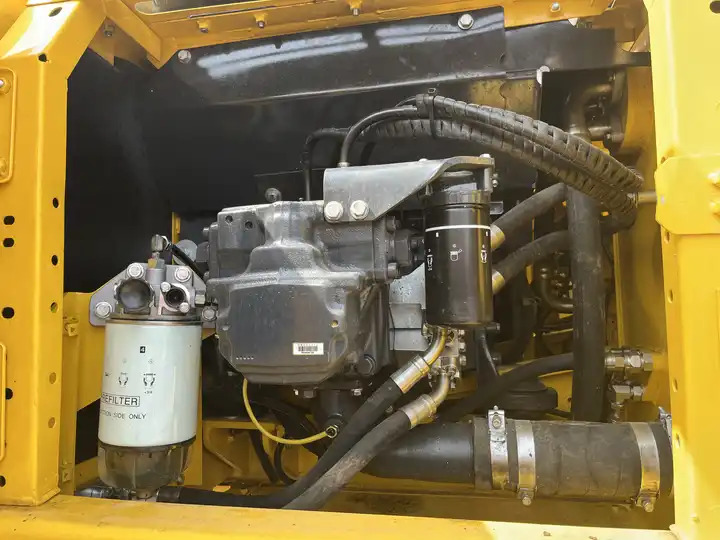 Komatsu Pc200-8 Pc200-7 Pc220-8 Excavator,Used Japan Original Komatsu Pc200-8 Excavator Shovel Hot Sale Spot,Low Price - Lintekskavaator: pilt 3 Komatsu Pc200-8 Pc200-7 Pc220-8 Excavator,Used Japan Original Komatsu Pc200-8 Excavator Shovel Hot Sale Spot,Low Price - Lintekskavaator: pilt 3