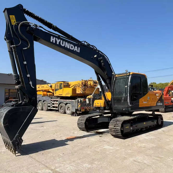 Korea 22 Ton Hyundai 220 Excavator R220LC-9s Used Hyundai Excavator 220 Used Hyundai 220-9 225LC Machine for Construction - Ekskavaator: pilt 1 Korea 22 Ton Hyundai 220 Excavator R220LC-9s Used Hyundai Excavator 220 Used Hyundai 220-9 225LC Machine for Construction - Ekskavaator: pilt 1