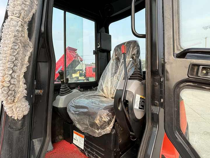 Original Japan Used Kubota KX155 Excavator 6 Ton Kubota KX161 155 165 Mini Digger Small Second Hand Swing Boom Excavator - Lintekskavaator: pilt 5 Original Japan Used Kubota KX155 Excavator 6 Ton Kubota KX161 155 165 Mini Digger Small Second Hand Swing Boom Excavator - Lintekskavaator: pilt 5