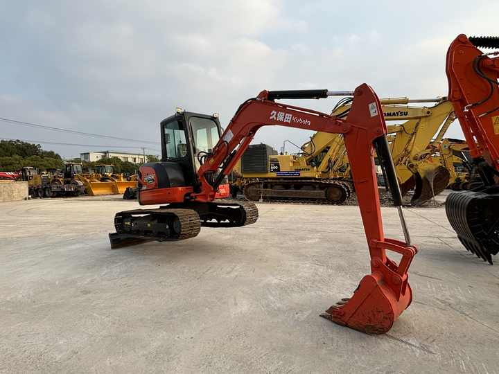 Original Japan Used Kubota Swing Boom Excavator 6 Ton Kubota KX161 155 165 Mini Excavadora Kubota - Lintekskavaator: pilt 4 Original Japan Used Kubota Swing Boom Excavator 6 Ton Kubota KX161 155 165 Mini Excavadora Kubota - Lintekskavaator: pilt 4