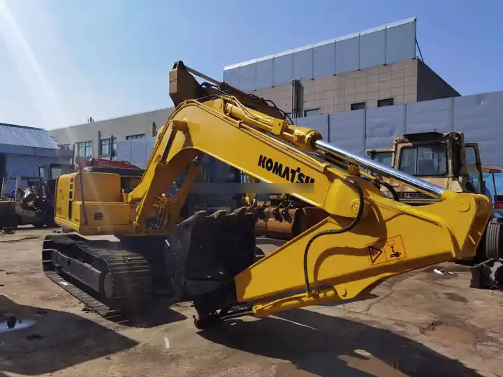 Original Well-Maintained Komatsu PC120-6 Used Excavator for Sale - Lintekskavaator: pilt 3 Original Well-Maintained Komatsu PC120-6 Used Excavator for Sale - Lintekskavaator: pilt 3
