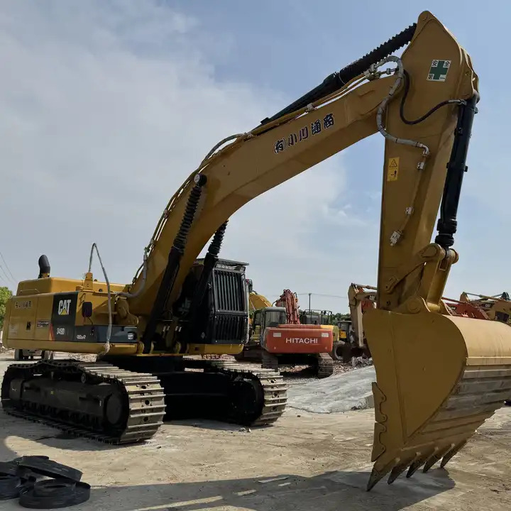 Second Hand CAT 349D2L Large Excavator, Original Cat 349d2L 340d2 340d2l 336dl Excavator Excavator for Hot Sale - Ekskavaator: pilt 3 Second Hand CAT 349D2L Large Excavator, Original Cat 349d2L 340d2 340d2l 336dl Excavator Excavator for Hot Sale - Ekskavaator: pilt 3