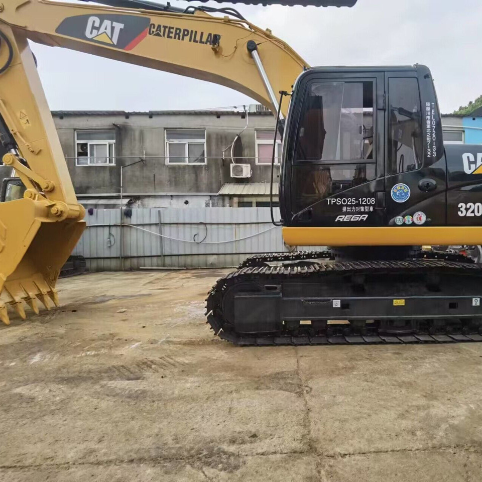 Second Hand Cat Excavator CAT 320D High Quality Japan Used Construction Machine 20ton Excavator cat320d - Ekskavaator: pilt 1 Second Hand Cat Excavator CAT 320D High Quality Japan Used Construction Machine 20ton Excavator cat320d - Ekskavaator: pilt 1