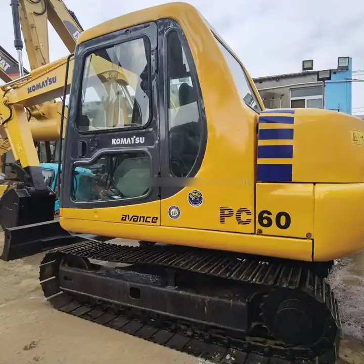 Second hand Komatsu PC60-7 excavator in good condition for sale - Lintekskavaator: pilt 1 Second hand Komatsu PC60-7 excavator in good condition for sale - Lintekskavaator: pilt 1