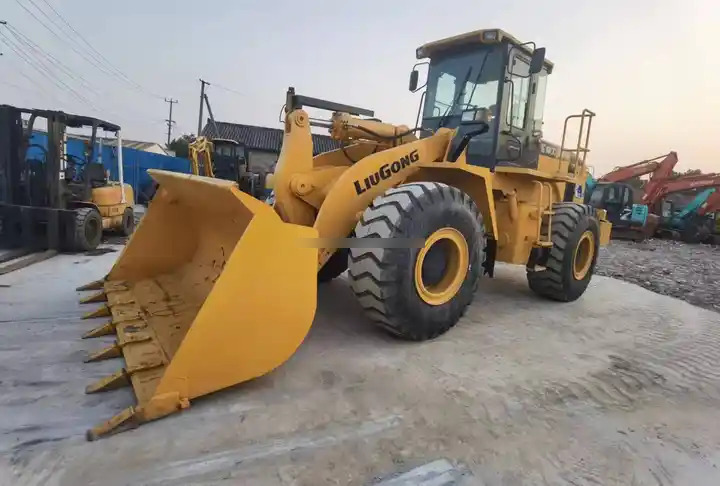 Second hand LiuGong wheel loader LG856 China made Liugong LG856 , hot sale new construction machinery 5 Ton Wheel L - Rataslaadur: pilt 3 Second hand LiuGong wheel loader LG856 China made Liugong LG856 , hot sale new construction machinery 5 Ton Wheel L - Rataslaadur: pilt 3
