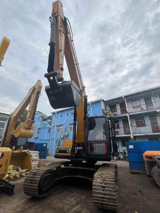 Second hand Used SANY 215 excavator Excavadoras de segunda mano SANY215C - Lintekskavaator: pilt 3 Second hand Used SANY 215 excavator Excavadoras de segunda mano SANY215C - Lintekskavaator: pilt 3