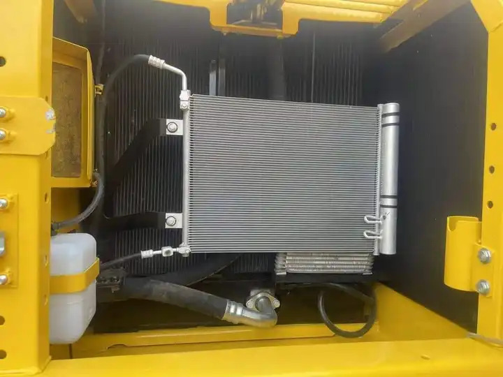 Secondhand Used Pull Throttle Komatsu PC 220-6 with Good Condition PC78 PC78 6 PC110 PC120 PC200 - Ekskavaator: pilt 5 Secondhand Used Pull Throttle Komatsu PC 220-6 with Good Condition PC78 PC78 6 PC110 PC120 PC200 - Ekskavaator: pilt 5