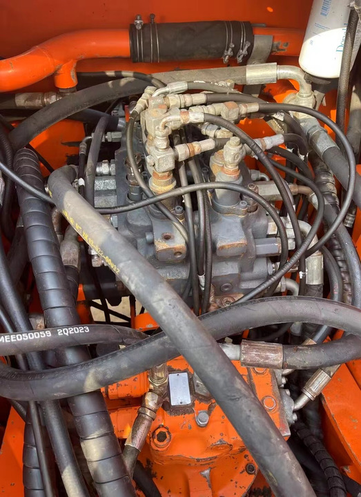 Used Doosan Dh150W-7 Wheel Digger Excavator Second Hand Original Korea Doosan Dh150W-7 150W Wheel Excavator Doosan 15 Tons - Ratastel ekskavaator: pilt 2 Used Doosan Dh150W-7 Wheel Digger Excavator Second Hand Original Korea Doosan Dh150W-7 150W Wheel Excavator Doosan 15 Tons - Ratastel ekskavaator: pilt 2