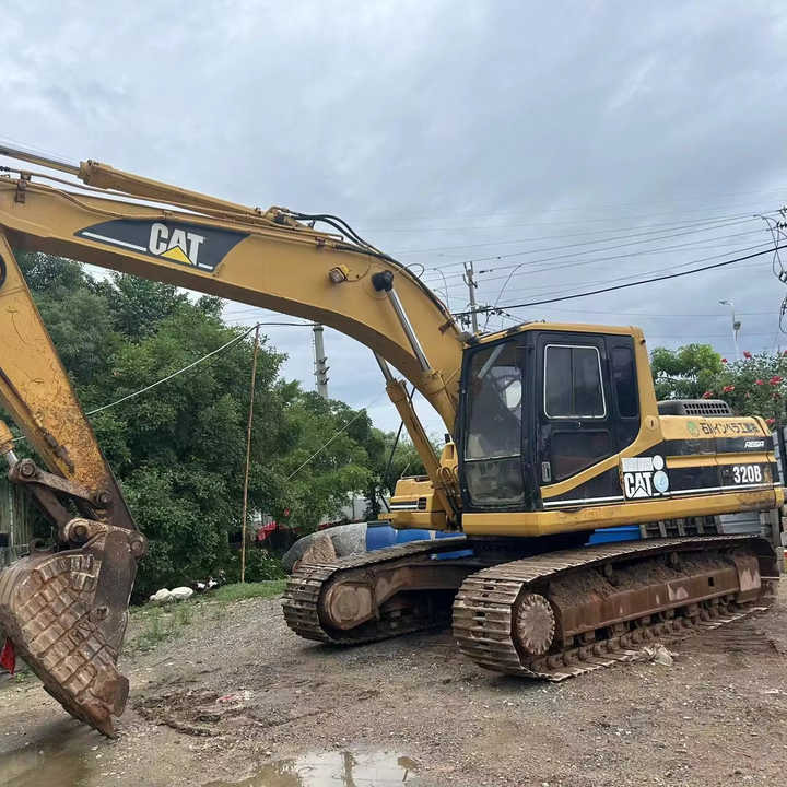 Used Excavator Cat 320bl Best Second Hand Excavator Caterpillar 320 320d 320b for Sale in Shanghai - Lintekskavaator: pilt 2 Used Excavator Cat 320bl Best Second Hand Excavator Caterpillar 320 320d 320b for Sale in Shanghai - Lintekskavaator: pilt 2