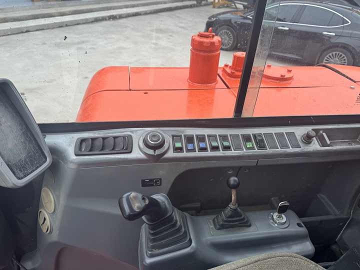 Used Excavator Doosan Dx60 Excavators Mini Machinery Doosan Dx60 Dx80 Dx75 for Sale - Lintekskavaator: pilt 5 Used Excavator Doosan Dx60 Excavators Mini Machinery Doosan Dx60 Dx80 Dx75 for Sale - Lintekskavaator: pilt 5