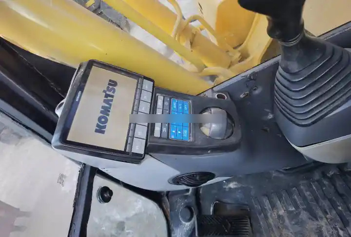 Used Excavators Machine Komatsu Pc220-8 Original 20 Ton Construction Equipments Second Hand Crawler Digger For Sale - Lintekskavaator: pilt 4 Used Excavators Machine Komatsu Pc220-8 Original 20 Ton Construction Equipments Second Hand Crawler Digger For Sale - Lintekskavaator: pilt 4