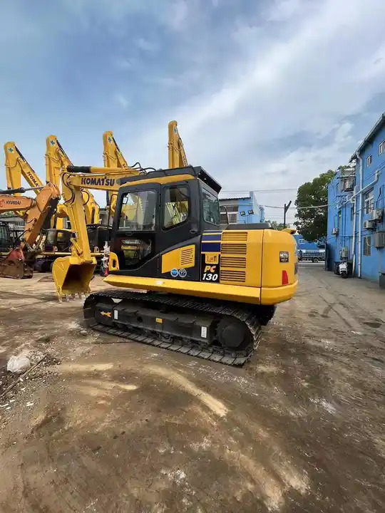 Used Japan Original 13ton Komatsu PC130-7 Excavator  hydraulic crawler excavator - Lintekskavaator: pilt 3 Used Japan Original 13ton Komatsu PC130-7 Excavator  hydraulic crawler excavator - Lintekskavaator: pilt 3