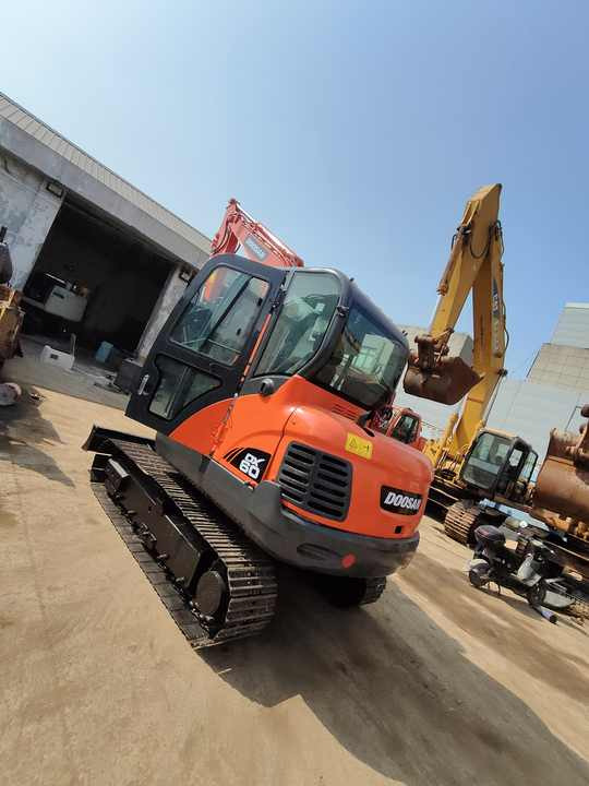Used excavator doosan dx60 excavators machinery doosan dx60 dx80 dx75 dx225 dh60 dh60-7 excavator - Lintekskavaator: pilt 5 Used excavator doosan dx60 excavators machinery doosan dx60 dx80 dx75 dx225 dh60 dh60-7 excavator - Lintekskavaator: pilt 5
