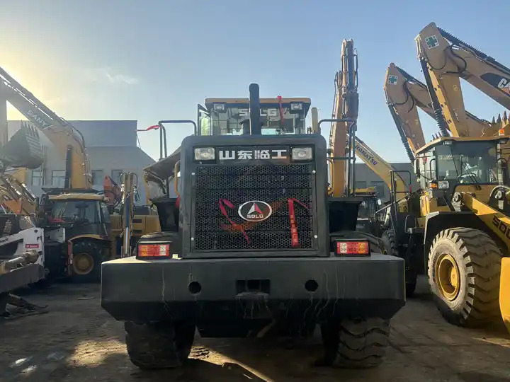 Used original China heavy duty hydraulic tractor loader SDLG 956L L956F 956l in low price - Rataslaadur: pilt 5 Used original China heavy duty hydraulic tractor loader SDLG 956L L956F 956l in low price - Rataslaadur: pilt 5