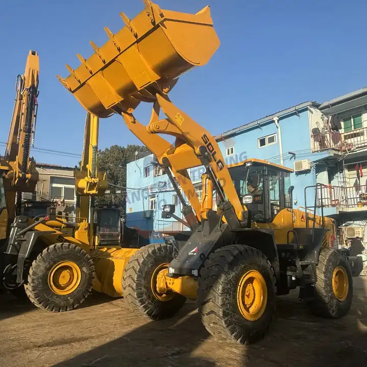 Used original China heavy duty hydraulic tractor loader SDLG 956L L956F 956l in low price - Rataslaadur: pilt 1 Used original China heavy duty hydraulic tractor loader SDLG 956L L956F 956l in low price - Rataslaadur: pilt 1