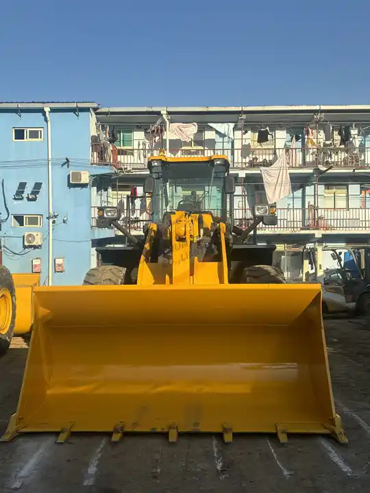 Used original China heavy duty hydraulic tractor loader SDLG 956L L956F 956l in low price - Rataslaadur: pilt 3 Used original China heavy duty hydraulic tractor loader SDLG 956L L956F 956l in low price - Rataslaadur: pilt 3