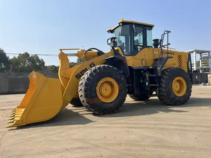 Competitive Used wheel loader SDLG 956L L956F 956l wheel loader China heavy duty hydraulic tractor loader in low price - Rataslaadur: pilt 4 Competitive Used wheel loader SDLG 956L L956F 956l wheel loader China heavy duty hydraulic tractor loader in low price - Rataslaadur: pilt 4