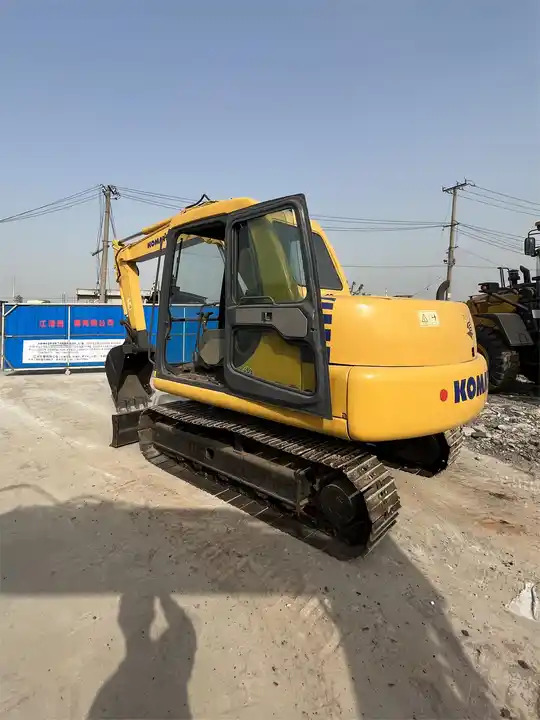 Komatsu used pc60-7 excavator/used 6ton excavator /Komatsu japan pc60-7 mini used excavator for sale Komatsu excavator - Lintekskavaator: pilt 3 Komatsu used pc60-7 excavator/used 6ton excavator /Komatsu japan pc60-7 mini used excavator for sale Komatsu excavator - Lintekskavaator: pilt 3