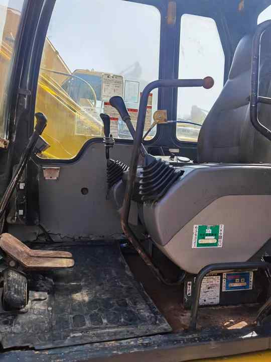 Nice porfmance Japanese Hot Selling Good Condition Used Excavator Komatsu PC120 Cheap Price PC210 PC220-8 pc120 pc130 - Lintekskavaator: pilt 4 Nice porfmance Japanese Hot Selling Good Condition Used Excavator Komatsu PC120 Cheap Price PC210 PC220-8 pc120 pc130 - Lintekskavaator: pilt 4
