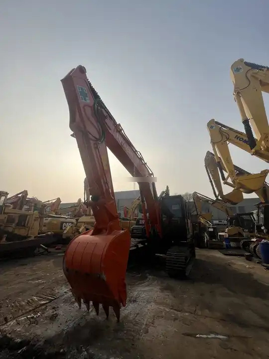 Original Japan cheap used hitachi zaxis 200 zx200-3g crawler excavator Weight 20 ton Construction on Sale - Lintekskavaator: pilt 5 Original Japan cheap used hitachi zaxis 200 zx200-3g crawler excavator Weight 20 ton Construction on Sale - Lintekskavaator: pilt 5