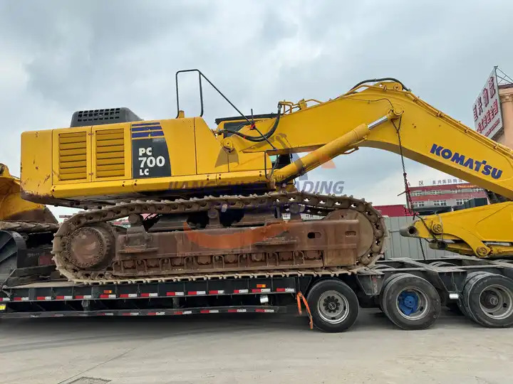 Second hand nice price good condition komatsu pc650 pc600 pc700 65 ton large excavator - Ekskavaator: pilt 5 Second hand nice price good condition komatsu pc650 pc600 pc700 65 ton large excavator - Ekskavaator: pilt 5