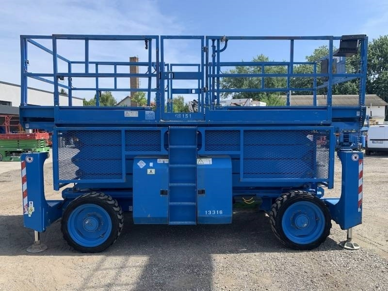 Genie GS4390 - 15,11m, diesel, 4x4 - Käärlift: pilt 3 Genie GS4390 - 15,11m, diesel, 4x4 - Käärlift: pilt 3