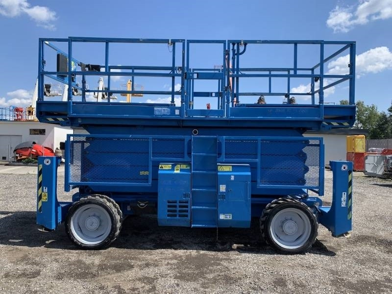 Genie GS5390 - 18m - 4x4 - Diesel - Käärlift: pilt 4 Genie GS5390 - 18m - 4x4 - Diesel - Käärlift: pilt 4