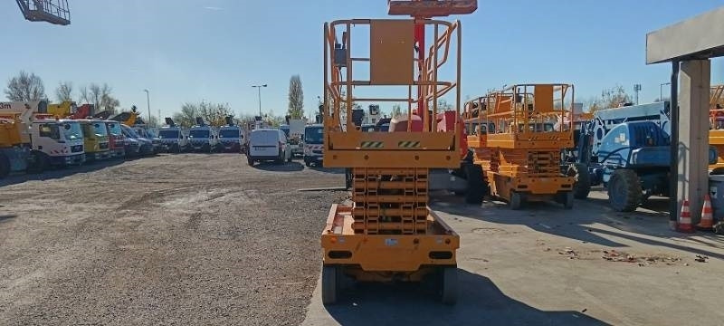 Haulotte Compact 14 - 14 m, electric - Käärlift: pilt 3 Haulotte Compact 14 - 14 m, electric - Käärlift: pilt 3