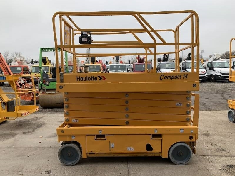 Haulotte Compact 14 - 14 m, electric - Käärlift: pilt 5 Haulotte Compact 14 - 14 m, electric - Käärlift: pilt 5