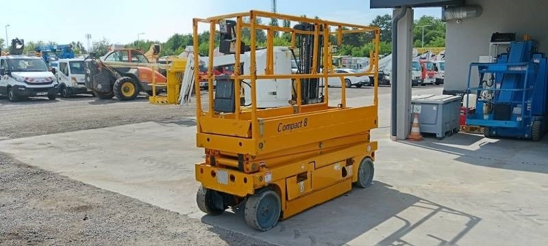 Haulotte Compact 8 - 8m, electric - Käärlift: pilt 2 Haulotte Compact 8 - 8m, electric - Käärlift: pilt 2