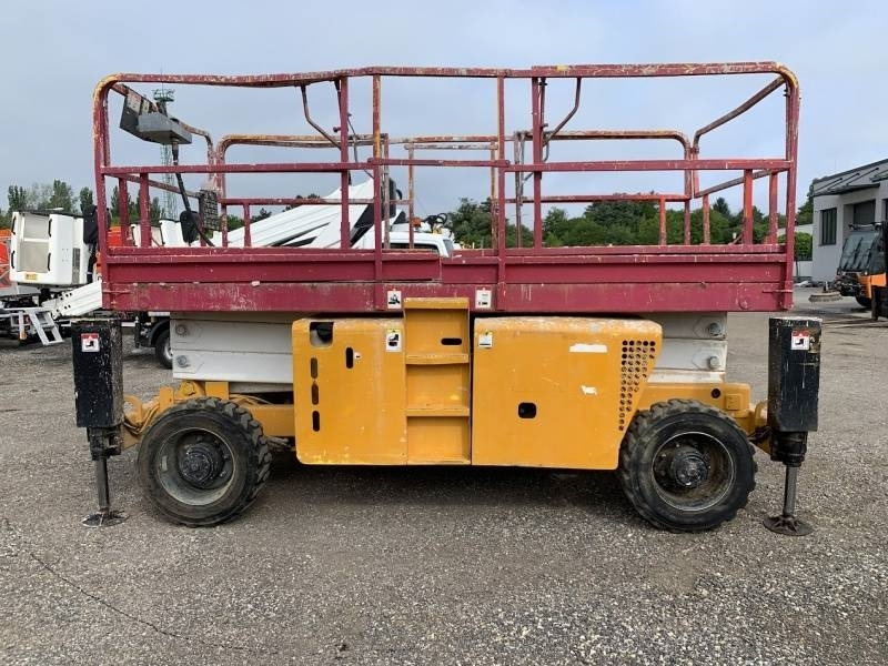Haulotte H12SX - 12m, 4x4, diesel - Käärlift: pilt 4 Haulotte H12SX - 12m, 4x4, diesel - Käärlift: pilt 4
