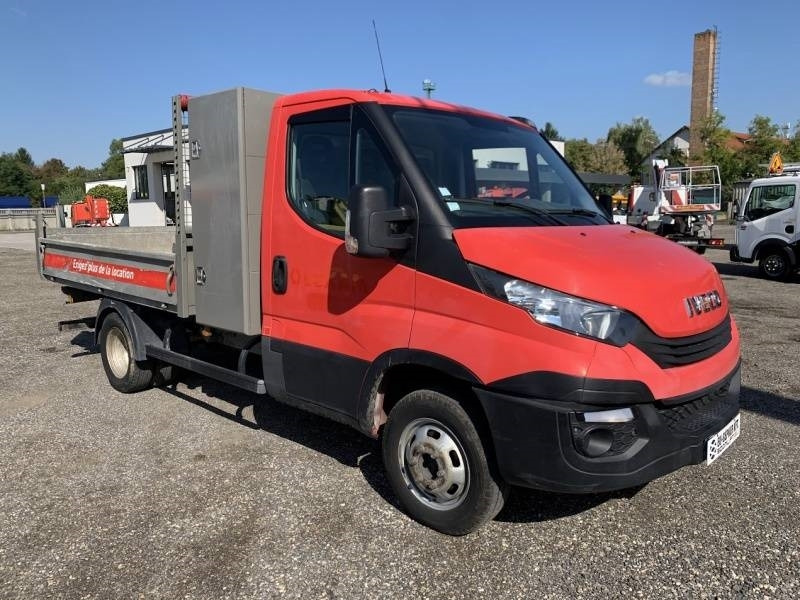Iveco 35C12 - Tipper - Kallurauto: pilt 2 Iveco 35C12 - Tipper - Kallurauto: pilt 2