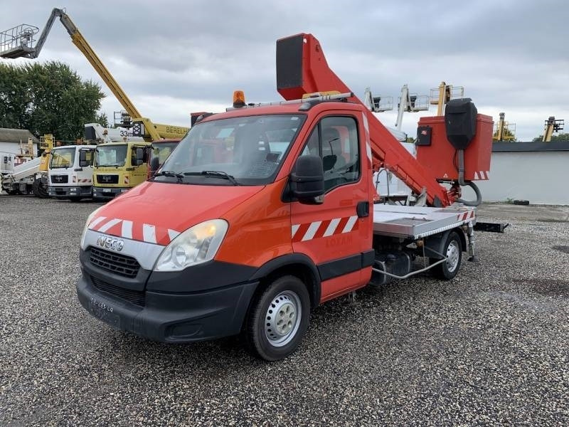 Iveco Daily GSR E179T - 17,1m - 200 kg - Veoautolt tõusev platvorm: pilt 2 Iveco Daily GSR E179T - 17,1m - 200 kg - Veoautolt tõusev platvorm: pilt 2