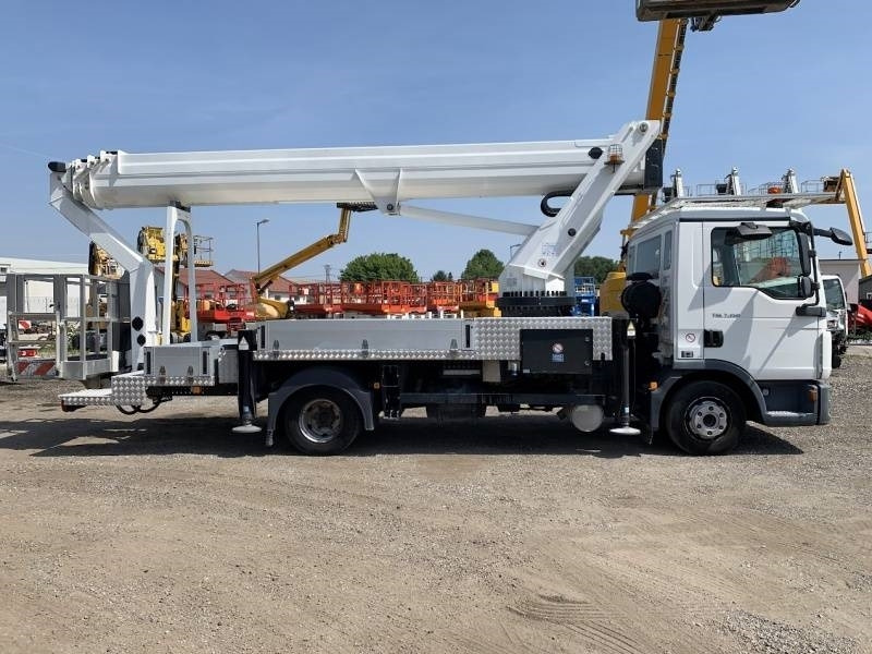MAN TGL 7.150 RuthmannSteiger T330 - 33m - 320 kg - Veoautolt tõusev platvorm: pilt 4 MAN TGL 7.150 RuthmannSteiger T330 - 33m - 320 kg - Veoautolt tõusev platvorm: pilt 4