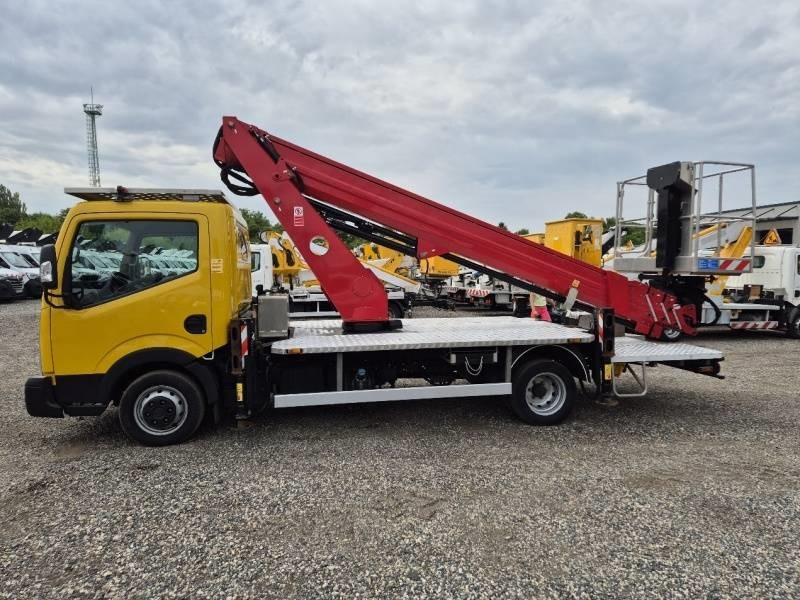 Nissan Cabstar Oil&Steel Scorpion 2313 - 22,6 m, 250 kg - Veoautolt tõusev platvorm: pilt 5 Nissan Cabstar Oil&Steel Scorpion 2313 - 22,6 m, 250 kg - Veoautolt tõusev platvorm: pilt 5