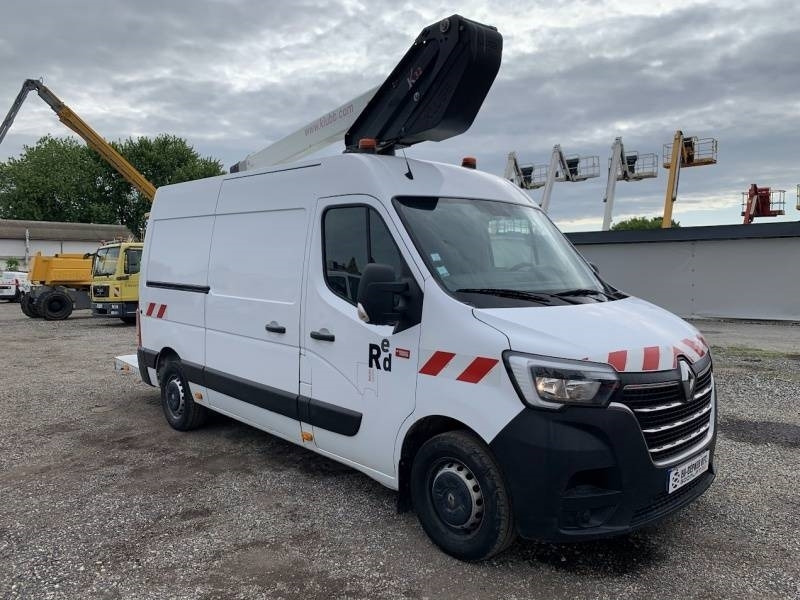 Renault Master Klubb K32 - 12,5 m, 120 kg - Veoautolt tõusev platvorm: pilt 1 Renault Master Klubb K32 - 12,5 m, 120 kg - Veoautolt tõusev platvorm: pilt 1