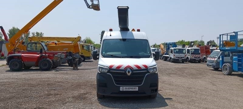 Renault Master Klubb KL32 - 12,5 m, 120 kg - Veoautolt tõusev platvorm: pilt 3 Renault Master Klubb KL32 - 12,5 m, 120 kg - Veoautolt tõusev platvorm: pilt 3