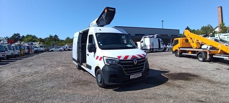 Renault Master Versalift VTL120C EVO - 11,7 m - 120kg - Veoautolt tõusev platvorm: pilt 1 Renault Master Versalift VTL120C EVO - 11,7 m - 120kg - Veoautolt tõusev platvorm: pilt 1